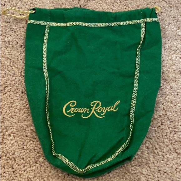 Green/yellow Crown Royal sack w/draw string - Picture 1 of 1